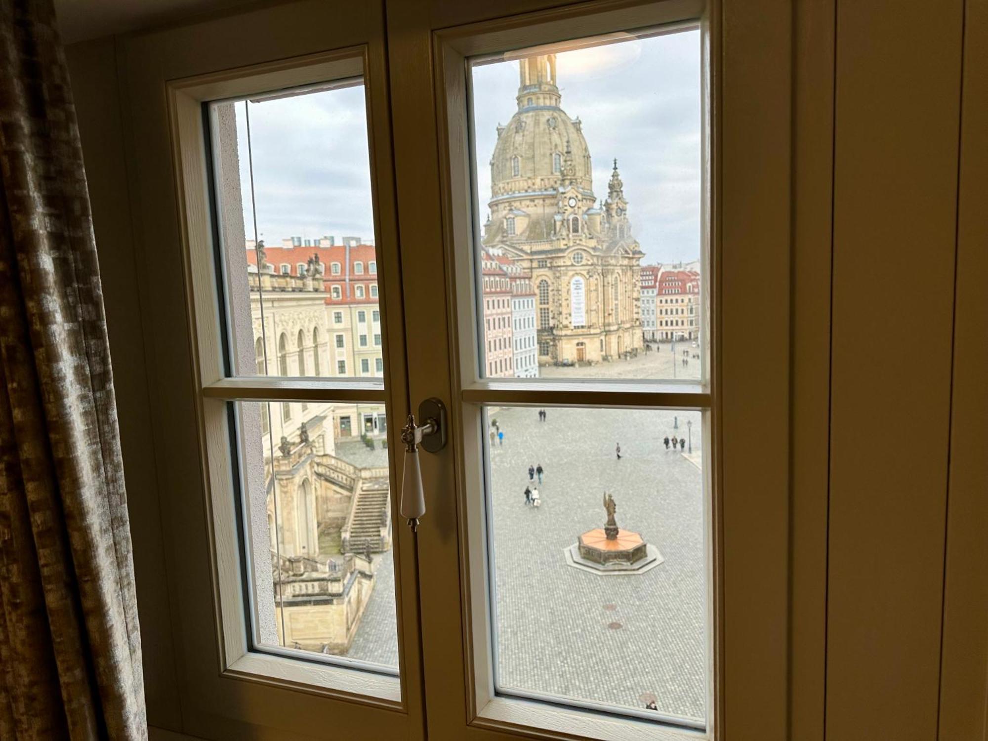 Exklusives Apartment Mit Einmaligem Blick Zur Frauenkirche - Parkplatz Kostenfrei Dresden Luaran gambar
